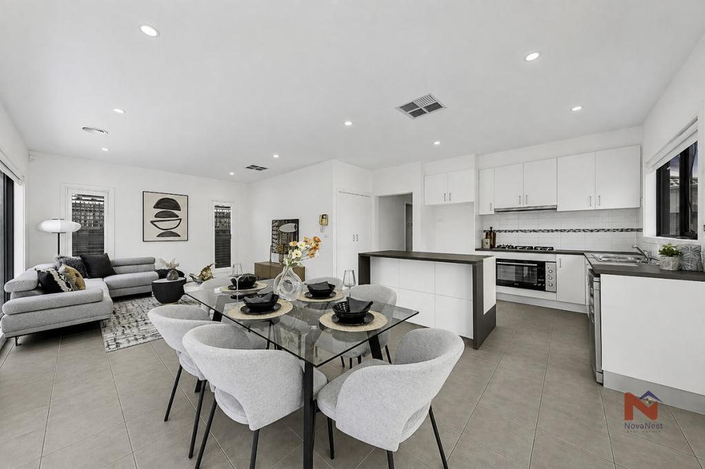 39 Oakview Pde, Caroline Springs, VIC 3023