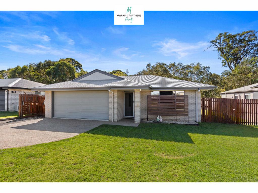 33 Parakeet Cct, Kawungan, QLD 4655