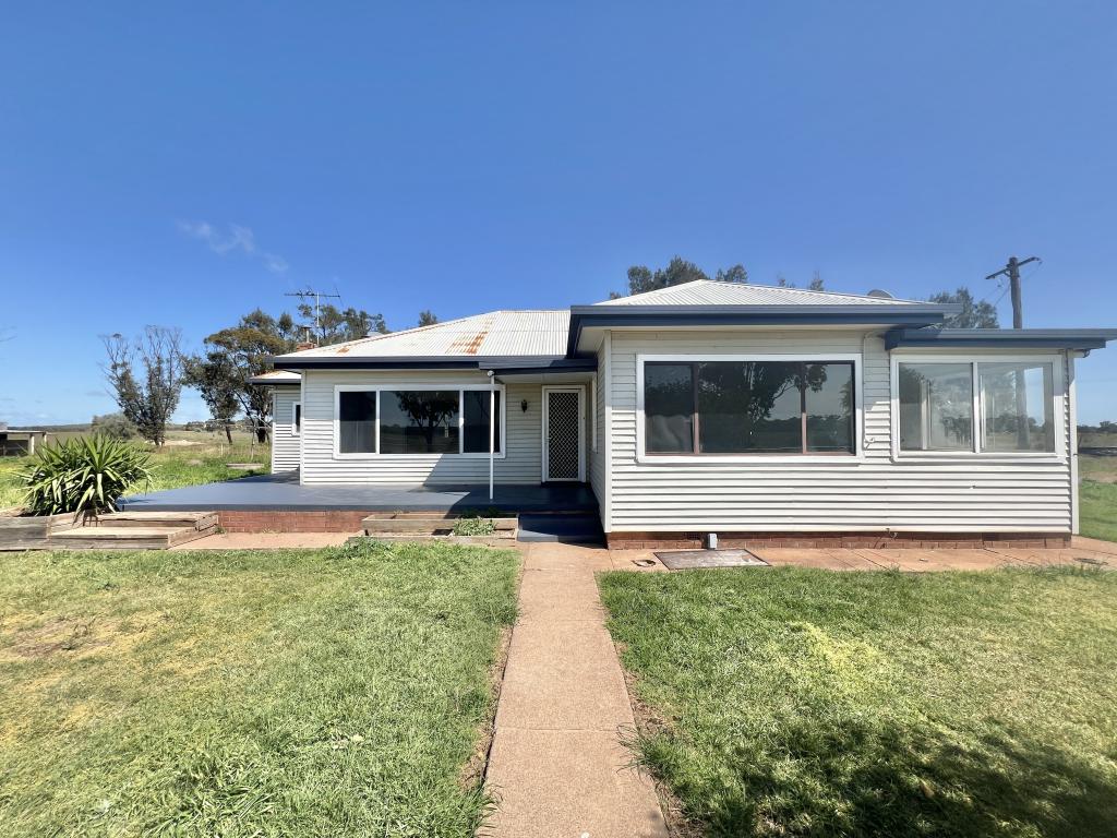 8709 The Bogan Way, Trundle, NSW 2875