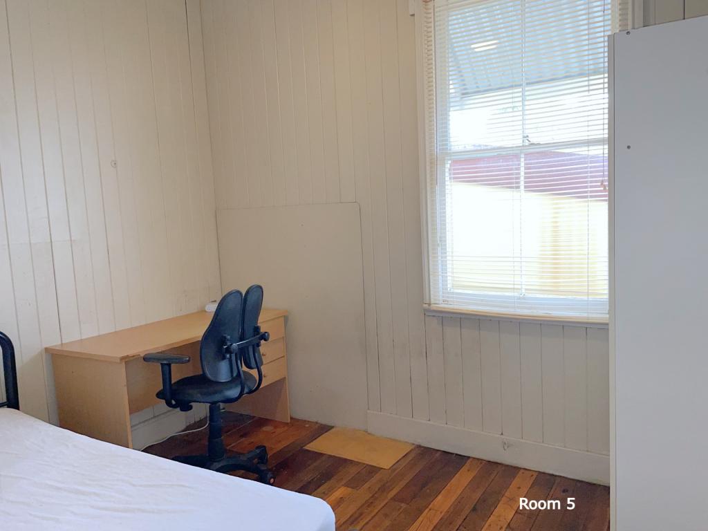 Room/20 Beaconsfield St, Highgate Hill, QLD 4101
