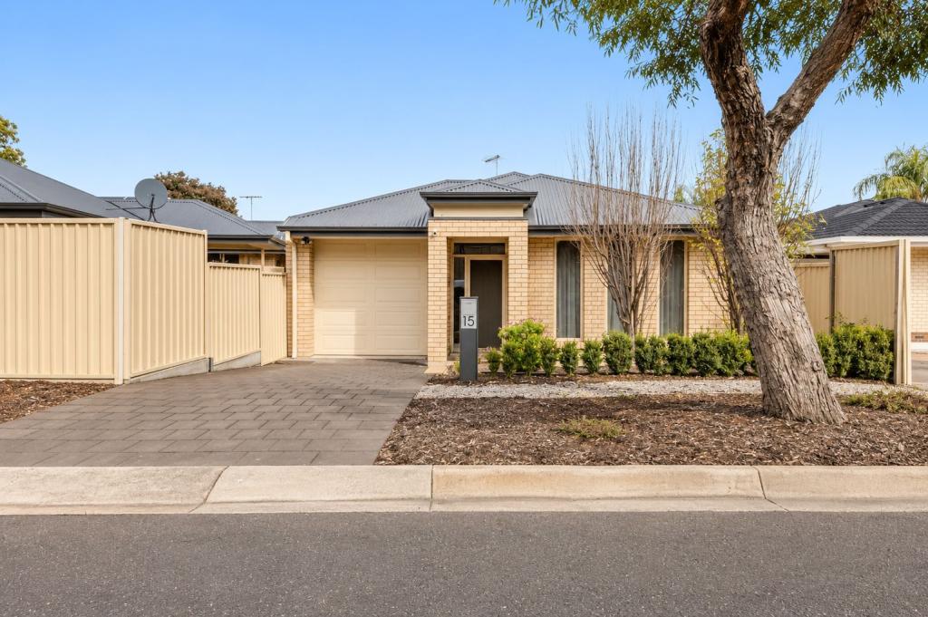 15 PHILLIP CRES, VALLEY VIEW, SA 5093