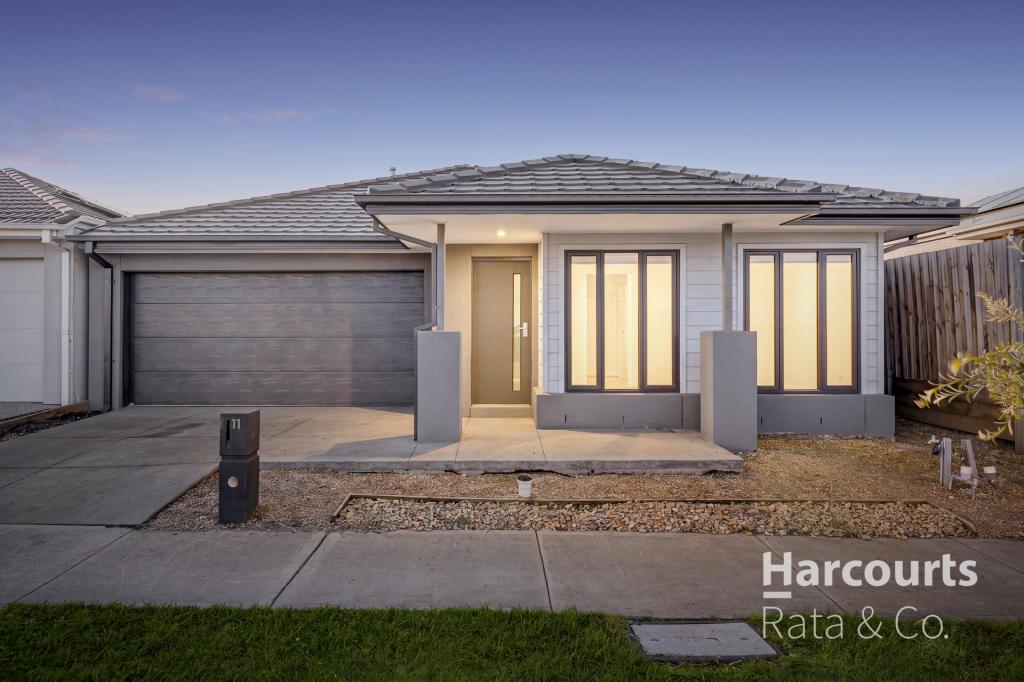 11 Suffern St, Donnybrook, VIC 3064