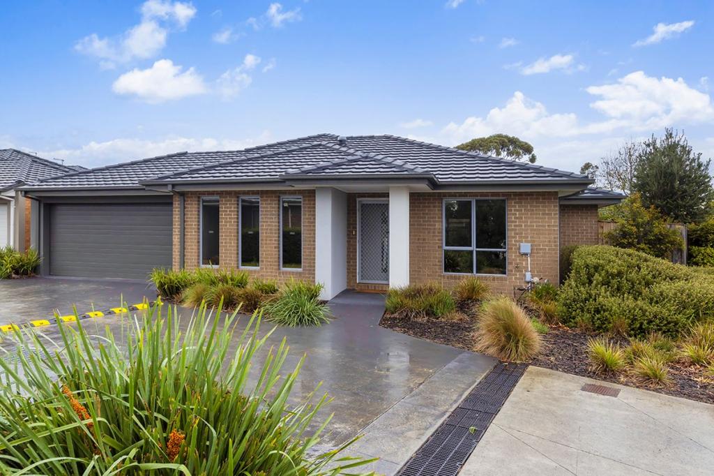 2 Sunflower Cct, Carrum Downs, VIC 3201