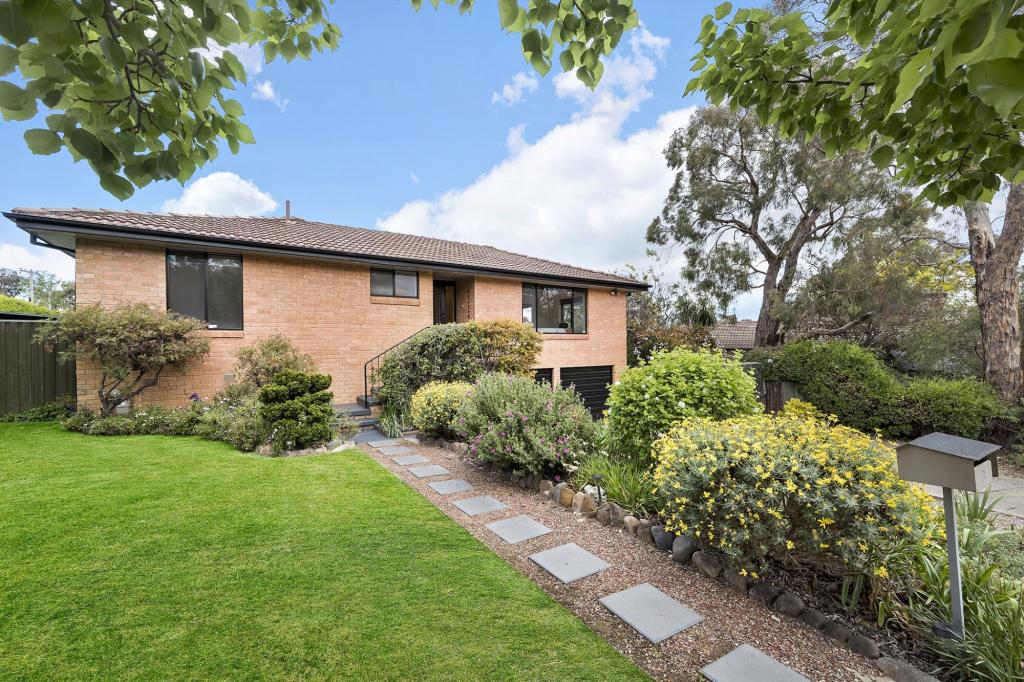 8 Miranda Pl, Melba, ACT 2615