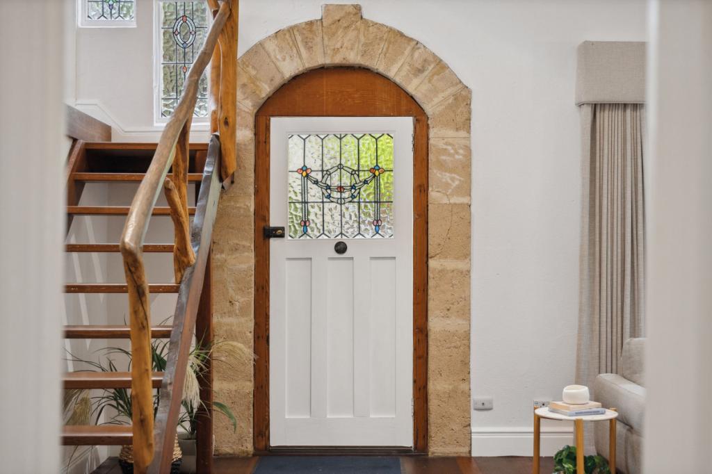 75 Wood St, White Gum Valley, WA 6162