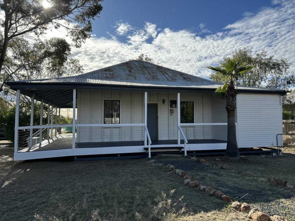 19 Queen St, Roma, QLD 4455