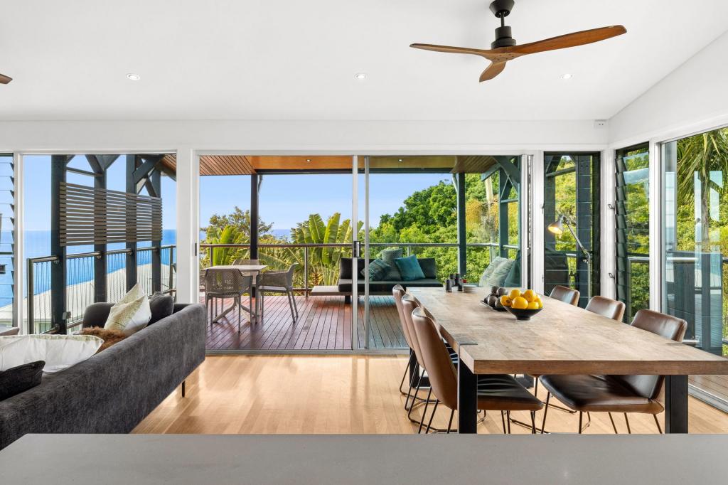 2/37 Lang St, Coolum Beach, QLD 4573