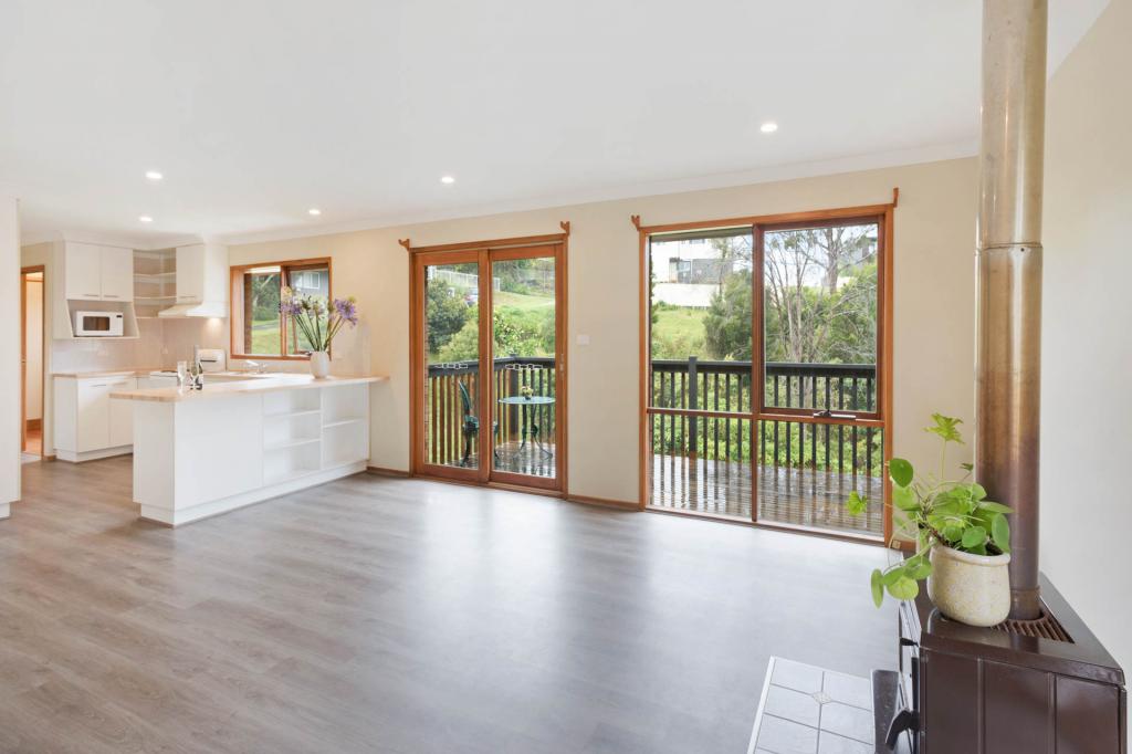 17 SANCTUARY PL, TATHRA, NSW 2550