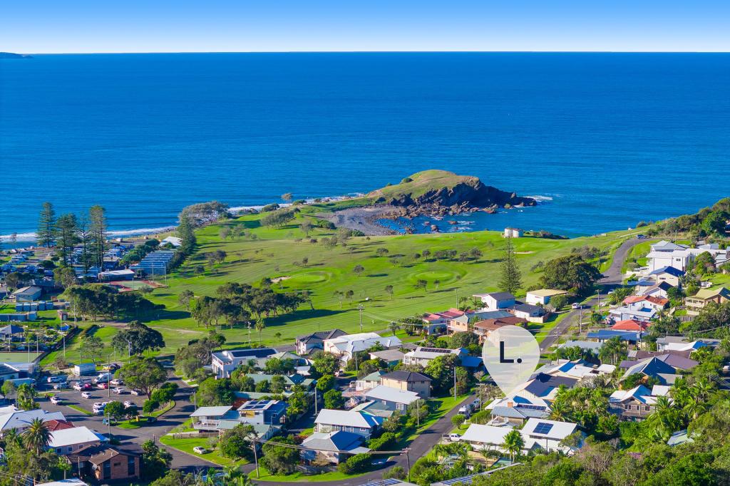 32 Stewart St, Crescent Head, NSW 2440