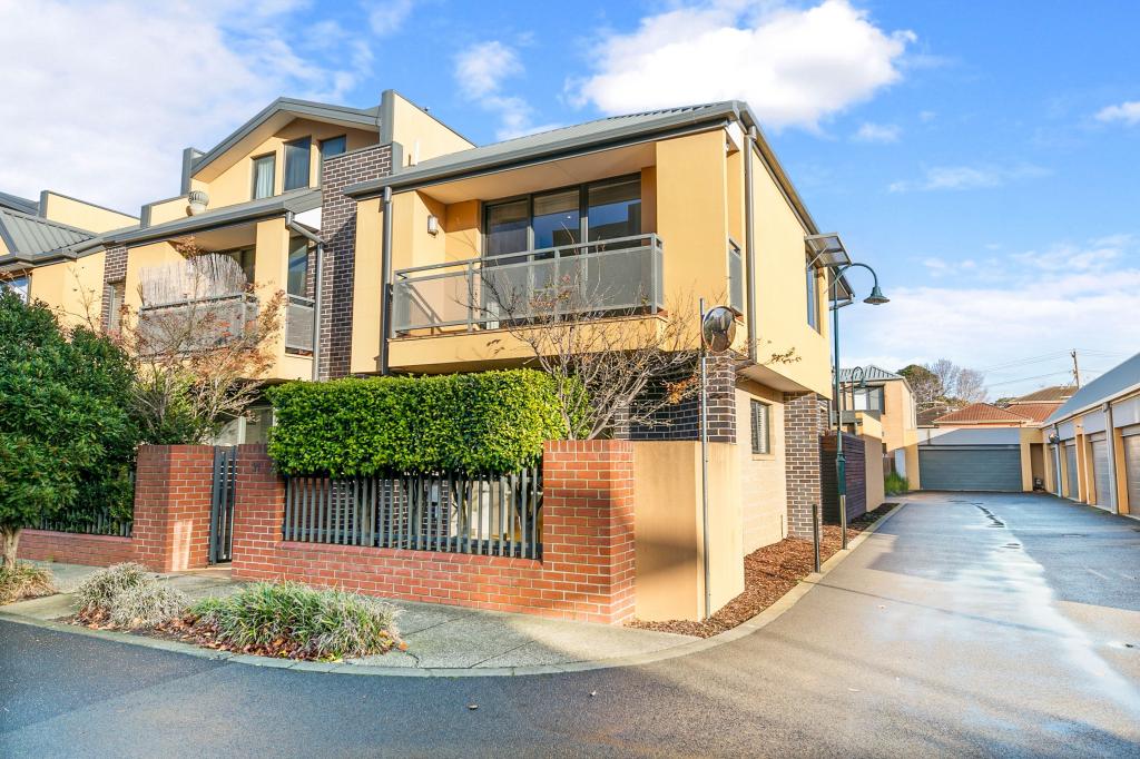 31 Heath Dr, Glen Huntly, VIC 3163