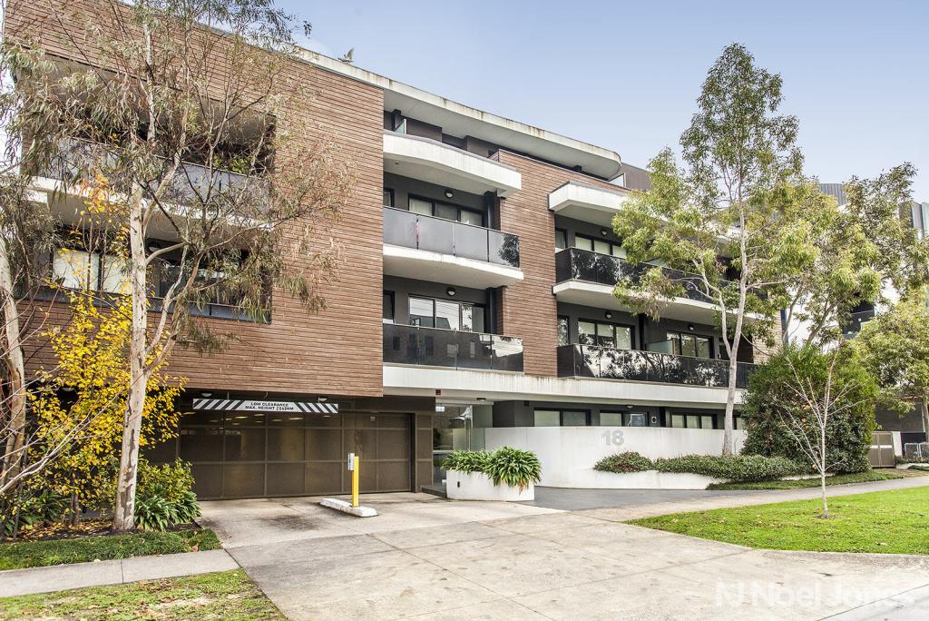 8/18 Queen St, Blackburn, VIC 3130