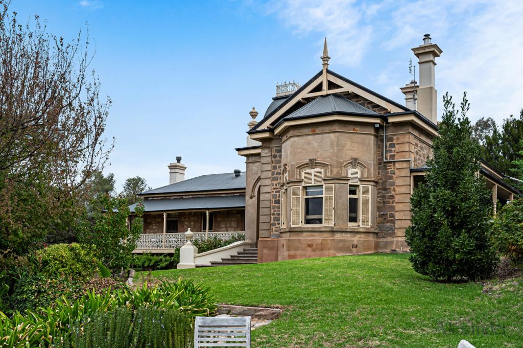 12 Lindsay St, Angaston, SA 5353