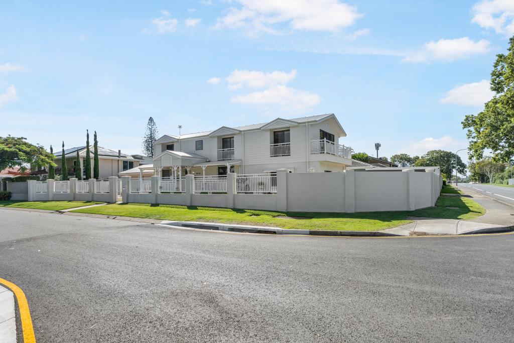 1 Gallileo Pl, Mermaid Waters, QLD 4218