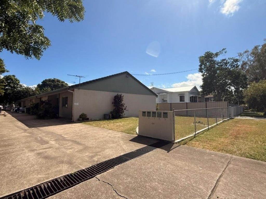3/104 Railway Ave, Railway Estate, QLD 4810