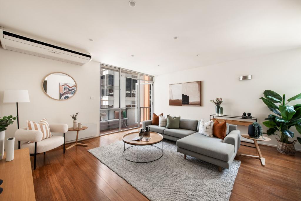 2/15 Exploration Lane, Melbourne, VIC 3000