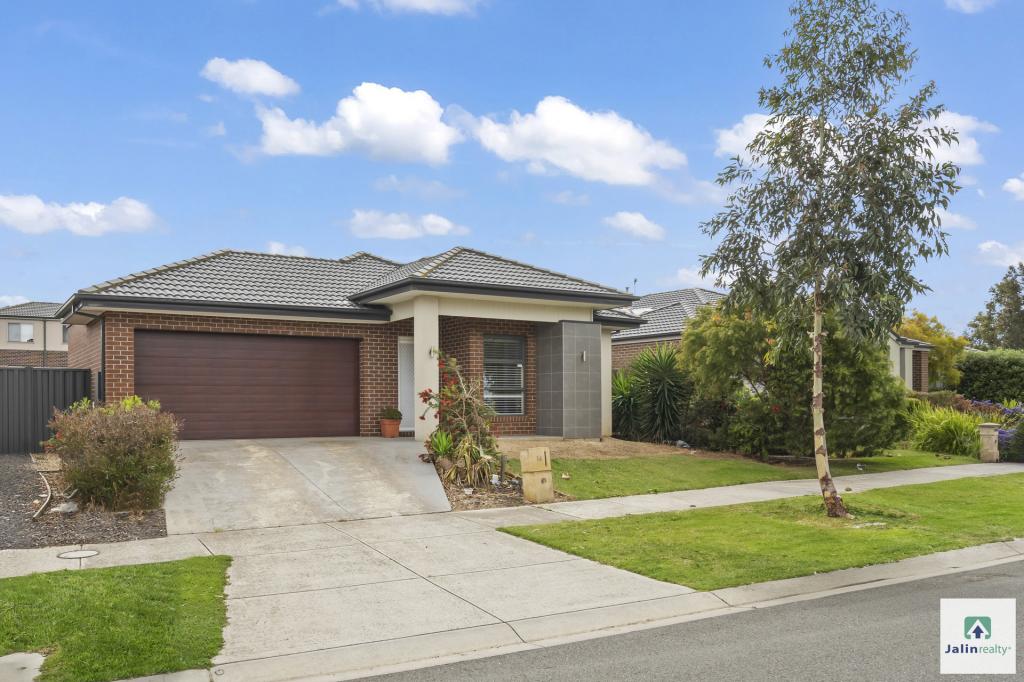 14 BREGMAN ESP, MANOR LAKES, VIC 3024