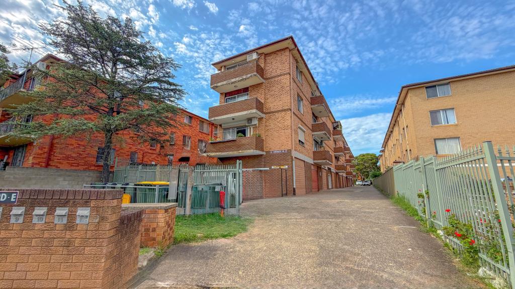 9/118 Cabramatta Rd, Cabramatta, NSW 2166