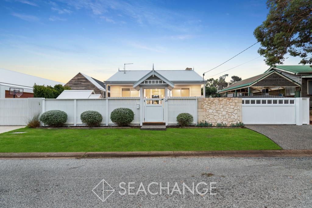 26 Derrick St, Blairgowrie, VIC 3942