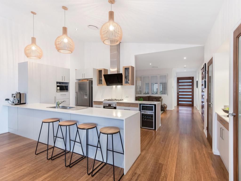 22 Kerrigan Ct, Mudgeeraba, QLD 4213