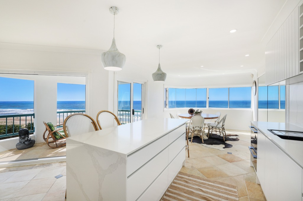 10/26 Old Burleigh Rd, Surfers Paradise, QLD 4217