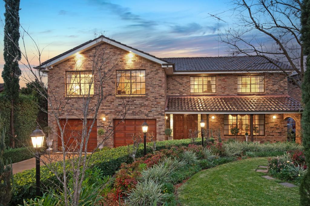 40 HAMMOND CT, BAULKHAM HILLS, NSW 2153