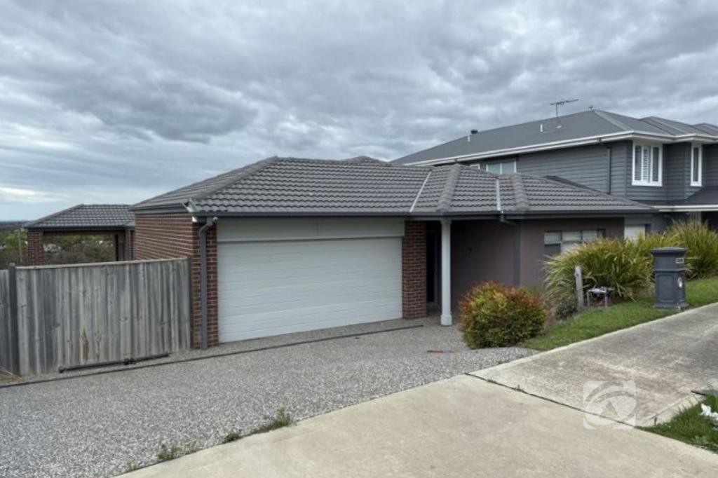 31 LANSELL AVE, OFFICER, VIC 3809