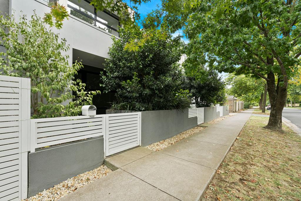 1/4 Luena Rd, Balwyn North, VIC 3104