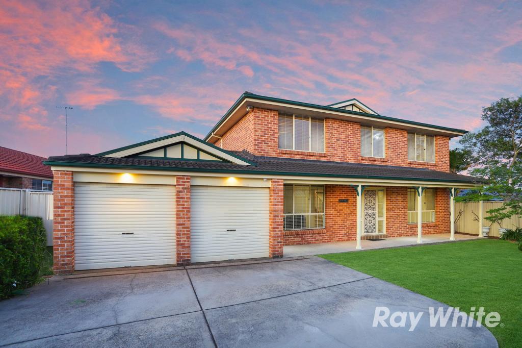 22 DIAMANTINA CL, ST CLAIR, NSW 2759