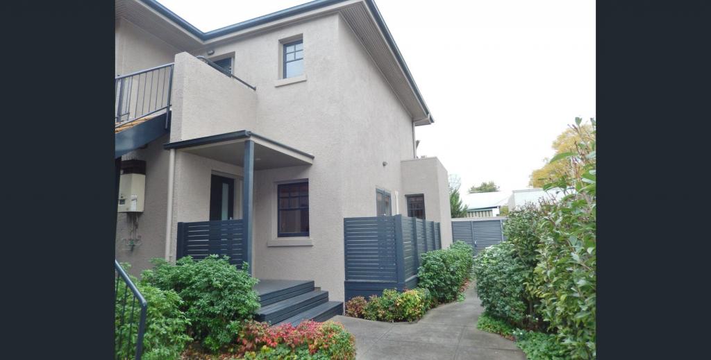 4/374 ORRONG RD, CAULFIELD NORTH, VIC 3161