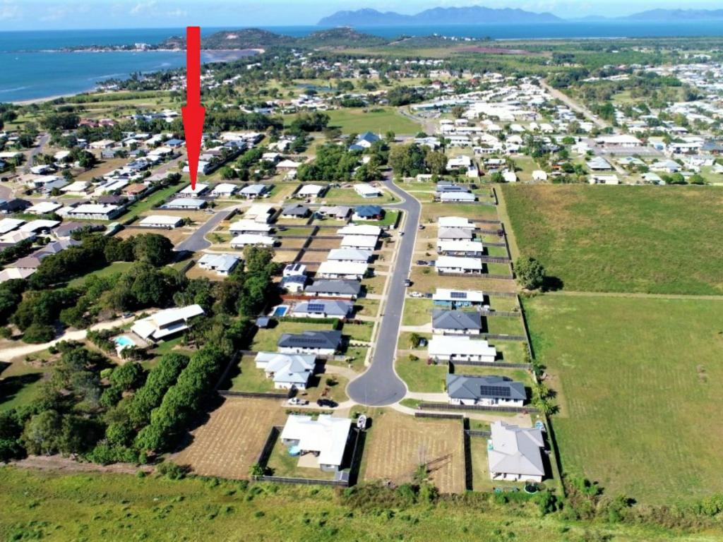 14 Hamilton St, Bowen, QLD 4805