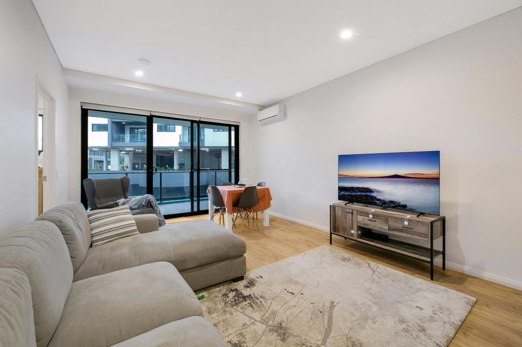 105/114 Northcote Rd, Greenacre, NSW 2190