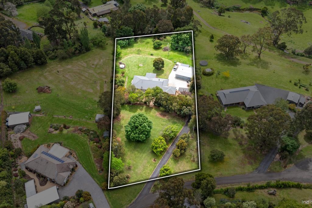 11 LAUREN PL, TRARALGON SOUTH, VIC 3844