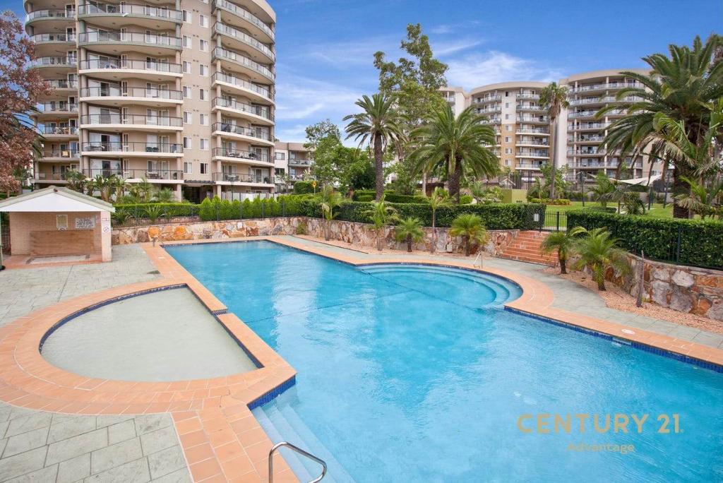 1006/91B BRIDGE RD, WESTMEAD, NSW 2145