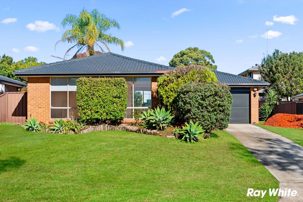 28 Goddard Cres, Quakers Hill, NSW 2763