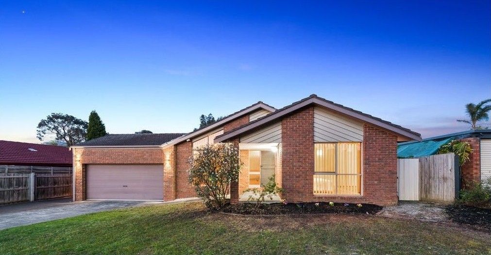 97 Mowbray Dr, Wantirna South, VIC 3152
