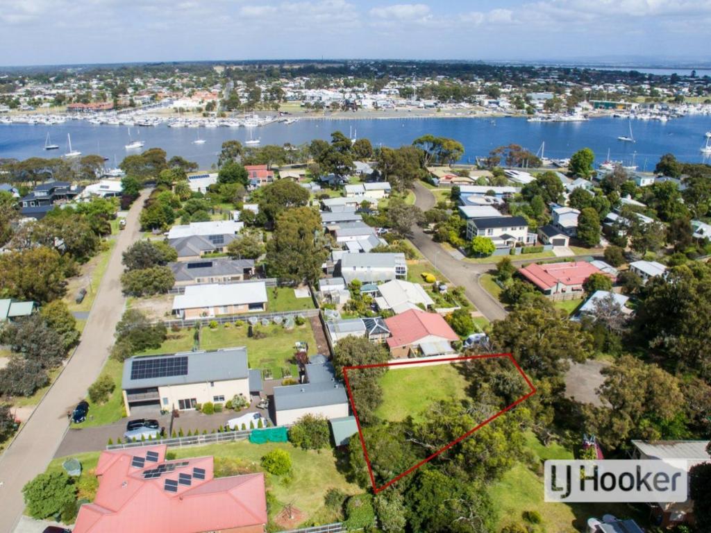 23 Currawong Cl, Raymond Island, VIC 3880