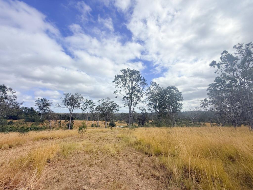 420 Mount Bucca Rd, Abbotsford, QLD 4670