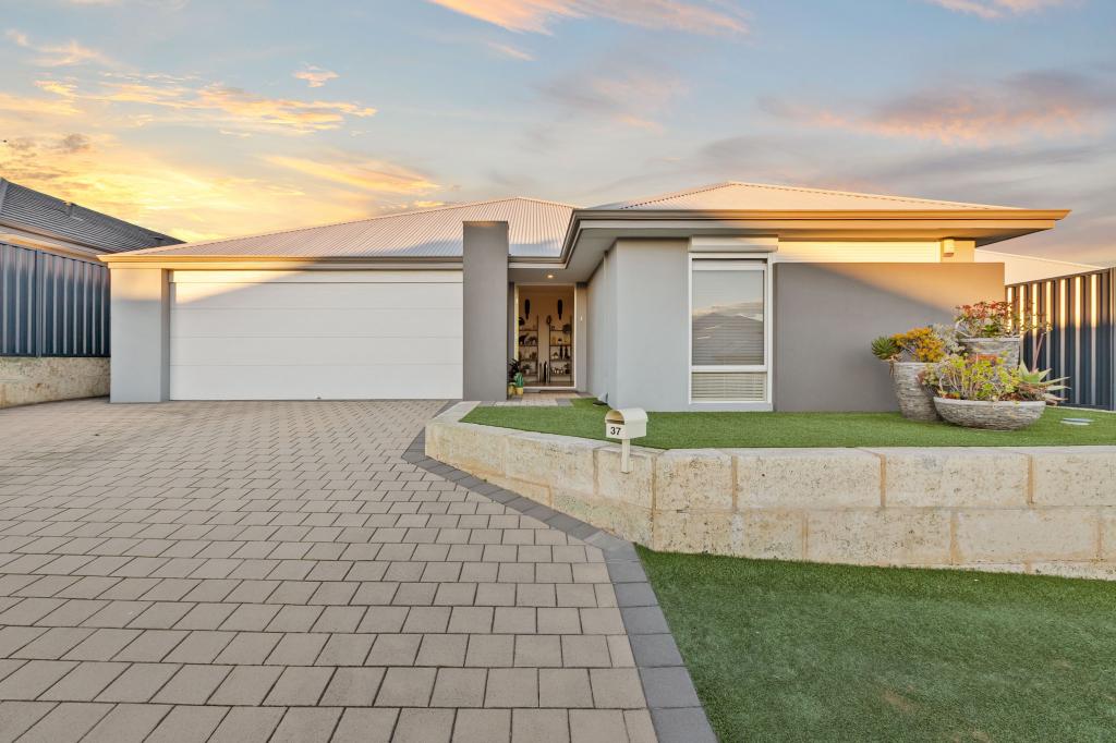 37 Cornelia Vsta, Pearsall, WA 6065