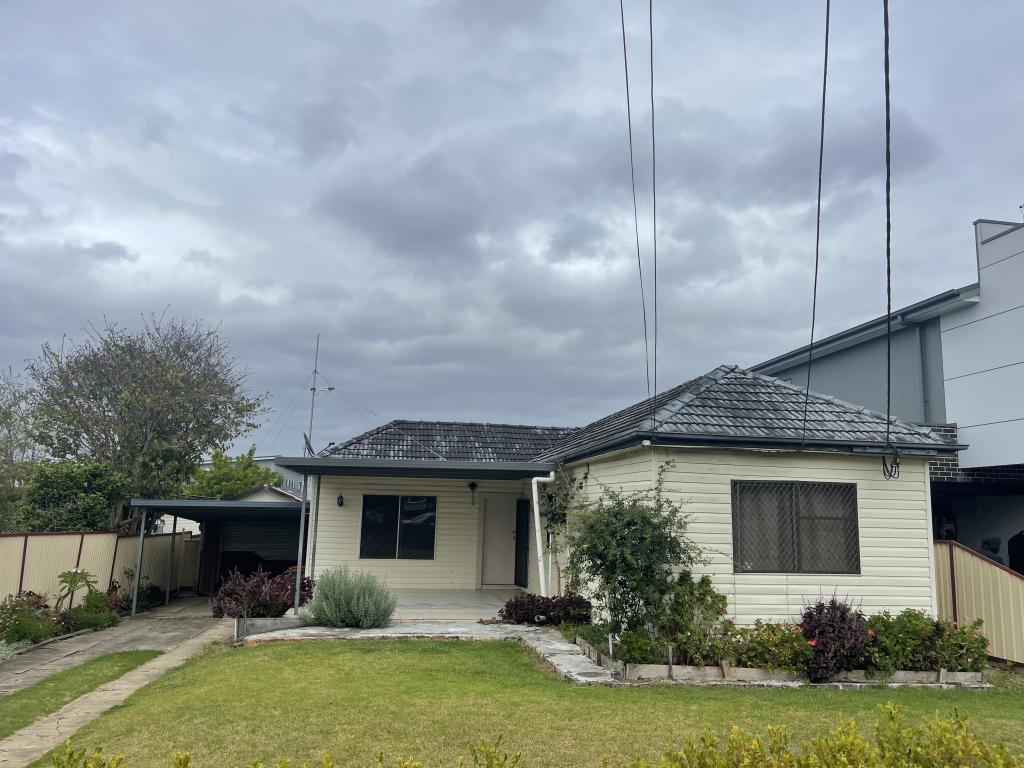 15 Boyd St, Cabramatta West, NSW 2166