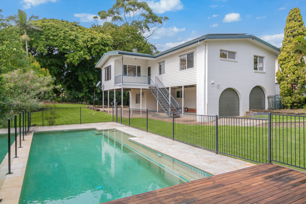 84 Garrick St, Coolangatta, QLD 4225