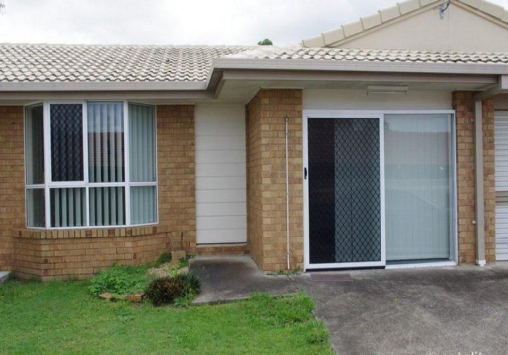 1/13 Broadfoot Dr, Goodna, QLD 4300