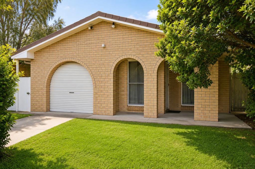 25 Jacaranda Dr, Moree, NSW 2400