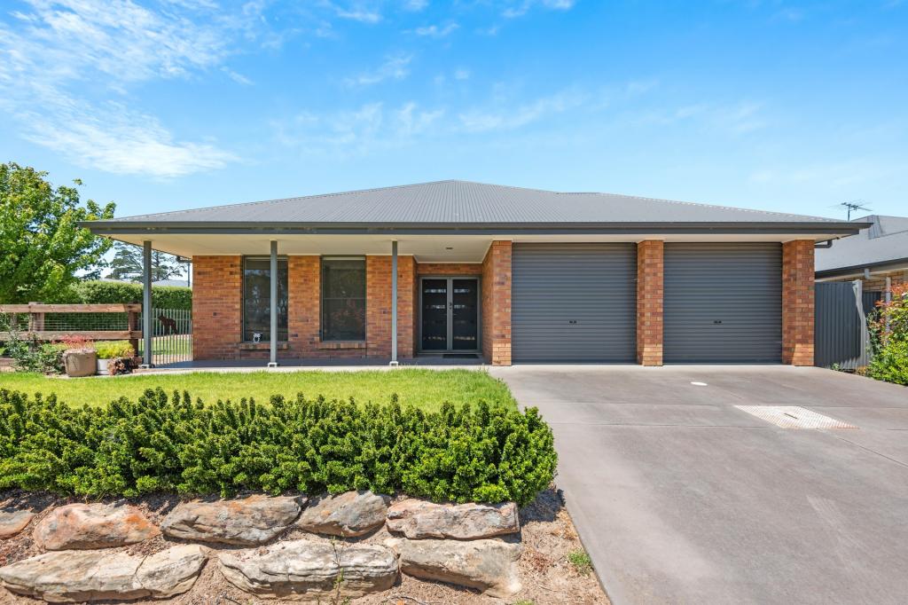 22 Yvonne Ave, Charleston, SA 5244