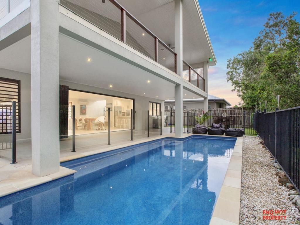 7 Icefire Qy, Trinity Park, QLD 4879