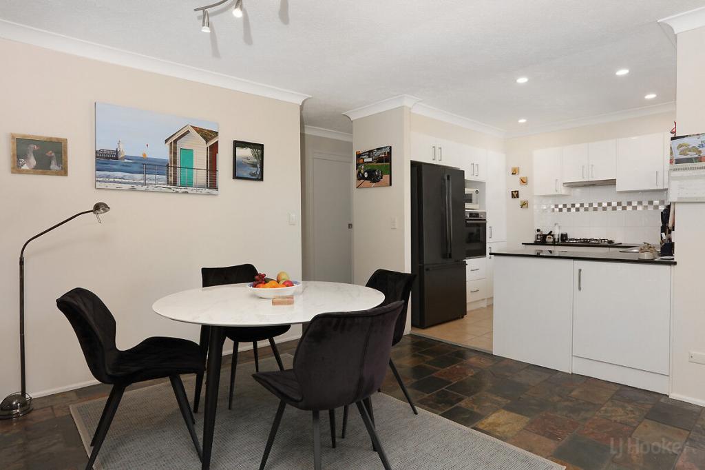 18 Burrendong Rd, Coombabah, QLD 4216