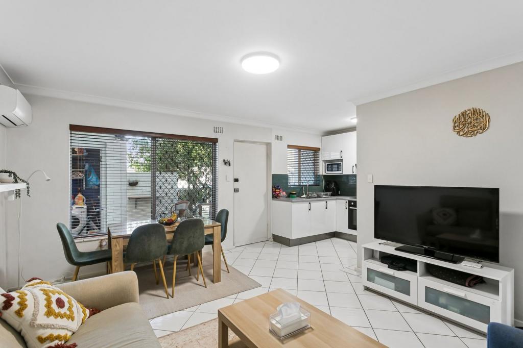 6/66 HASTINGS ST, SCARBOROUGH, WA 6019