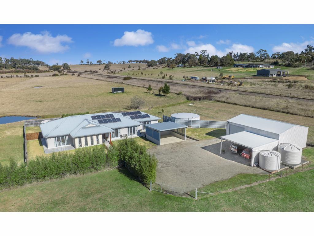 222 Dangarsleigh Rd, Armidale, NSW 2350