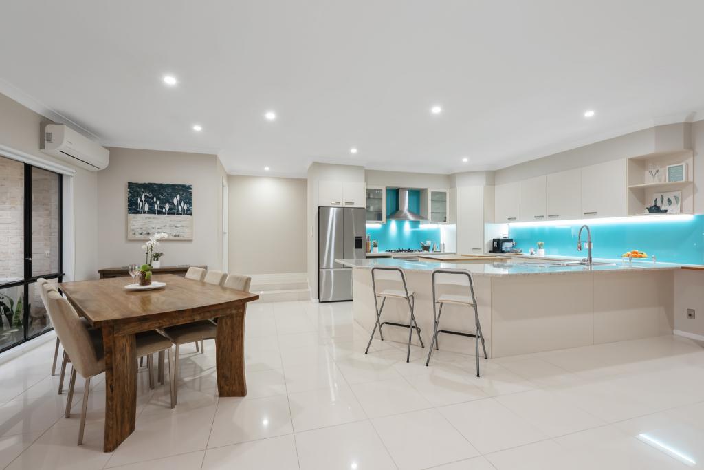 98 River Meadows Dr, Upper Coomera, QLD 4209