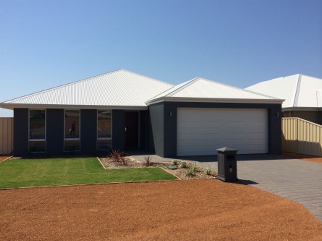 8 HERBERT ST, WANDINA, WA 6530