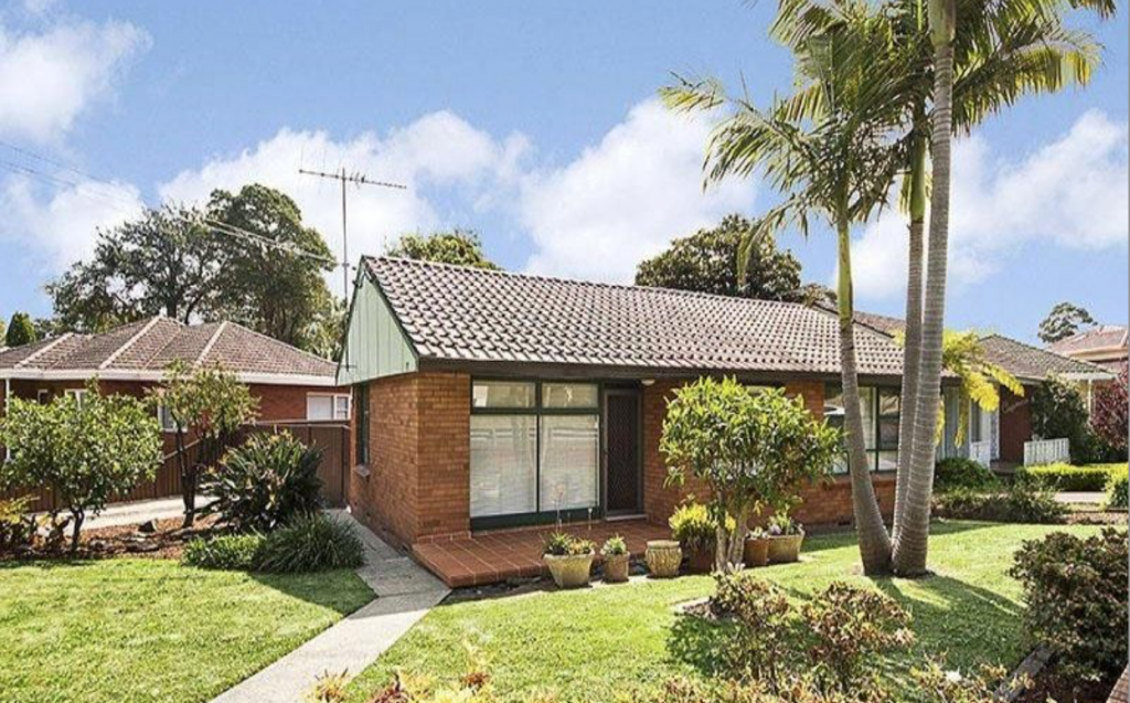 71 Walter St, Mortdale, NSW 2223